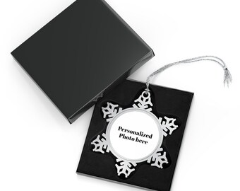 Pewter Snowflake Ornament, Family Christmas Decoration, Custom Holiday Gift, Personalized Metal Ornament, Winter Home Decor, Festive Tree