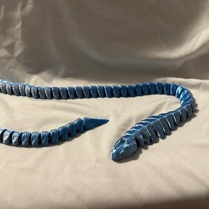 Cobra flexible impresa en 3D