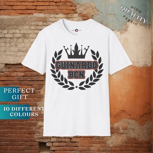 T-shirt rétro Guinardó BCN, quartier rétro de Barcelone, design de couronne gothique, souvenir de Barcelone, cadeau Guinardó élégant