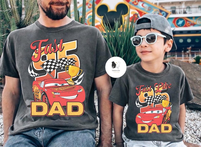 Lightning McQueen Matching Dad and Son Shirts, Cars Matching Father Son T-shirt, Father's Day gifts, Disney Family Vacation tee, Disney Trip bild 1