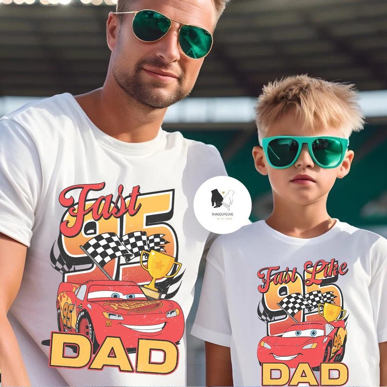 Lightning McQueen Matching Dad and Son Shirts, Cars Matching Father Son T-shirt, Father's Day gifts, Disney Family Vacation tee, Disney Trip bild 2