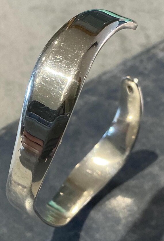 Waved Solid Silver Cuff 21grms - image 17