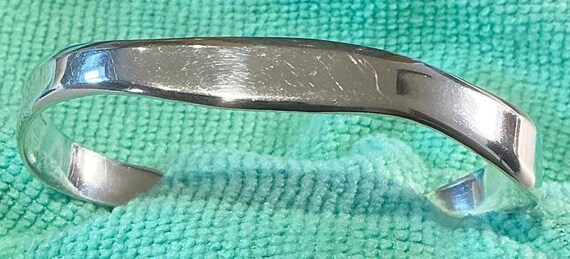 Waved Solid Silver Cuff 21grms - image 11