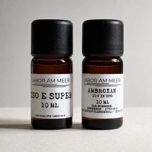Iso E Super & Ambroxan Set | Woody Amber Fragrance Molecules (2x10ml)