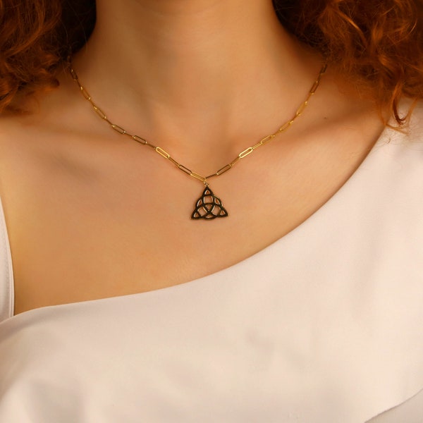 14k Solid Gold Triquetra Necklace, Personalized Triquetra Necklace, Trinity Knot Necklace, Celtic Symbol, Irish Knot Jewelry, Celtic Knot