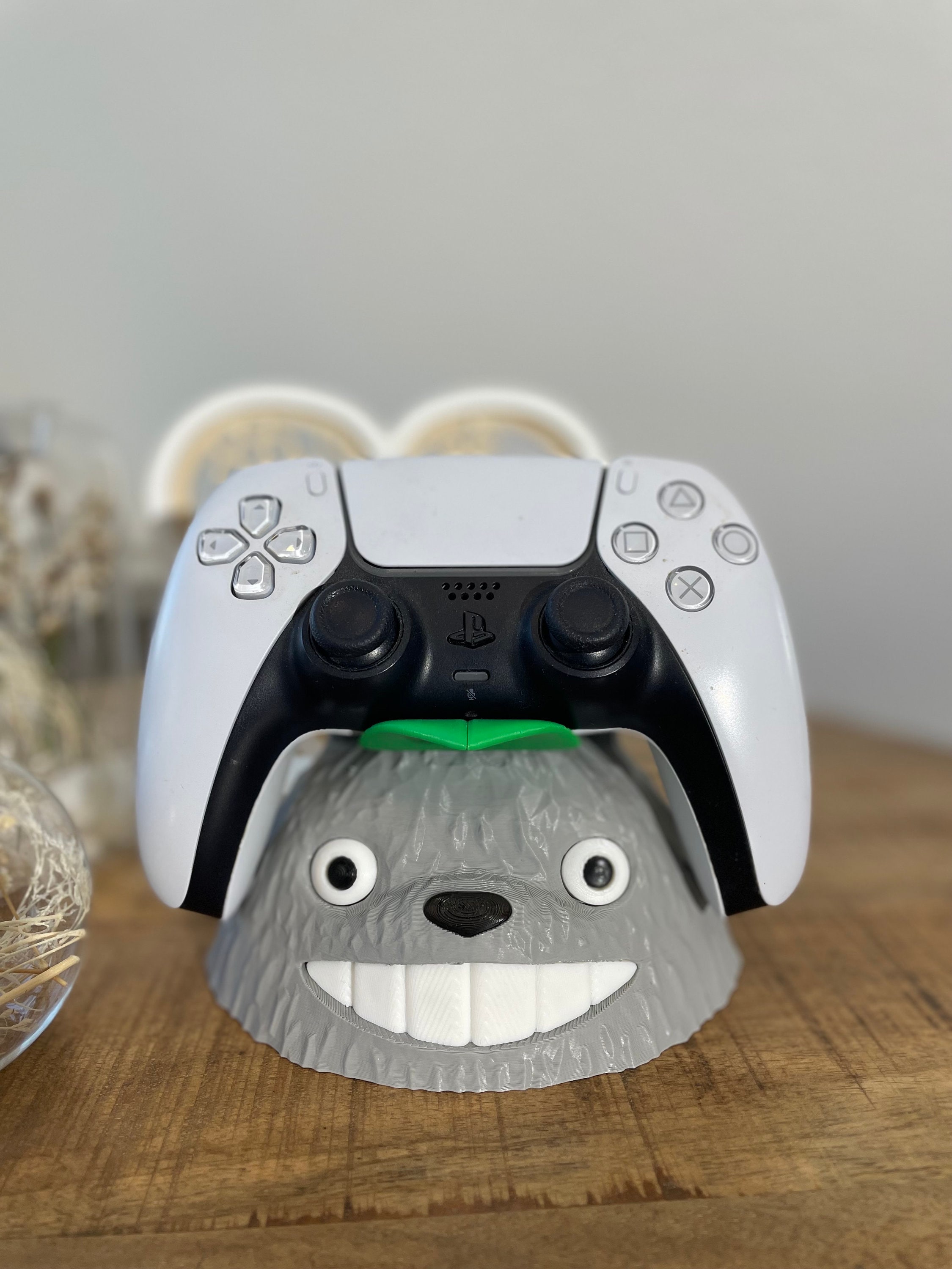 Totoro Controller Holder for Xbox One, S X, Playstation PS5
