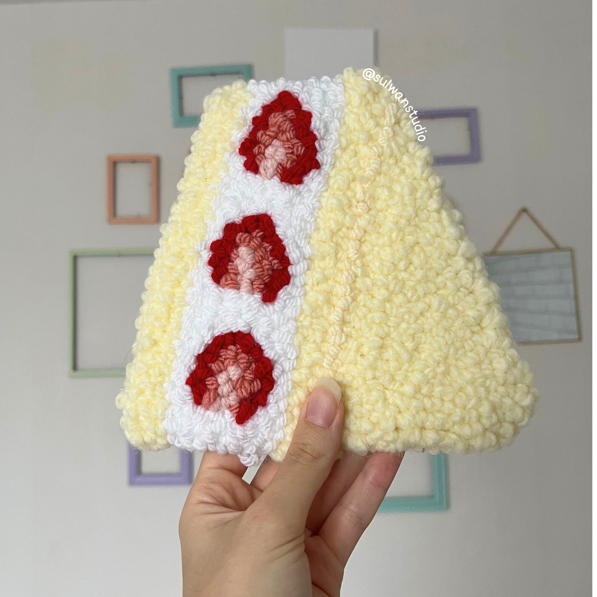 Sando Rug Strawberry Sando Fruit Sandwich Rug, Kawaii Gallery Wall Hanging, Anime ...