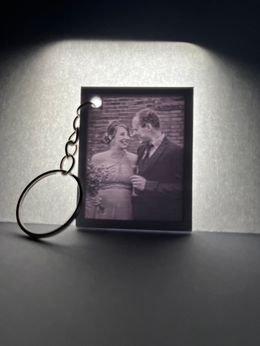 Photographing Keychains Photo Keyring | 3D Printed Photo Keychain | Custom Photograph Keepsake ...