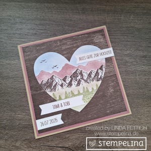XL Hochzeitskarte mit Bergmotiv personalisiert mit Vornamen des Brautpaares und Hochzeitsdatum - wahlweise mit Geldscheinfach innen