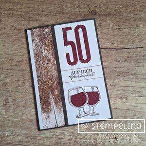 Geburtstagskarte zum 50. für Weinliebhaber mit Rotweingläsern - zum runden Geburtstag - Holzmuster
