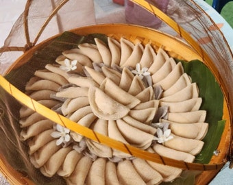 Handmade Bamboo Weaving Dish Cover: Thai-Style Food Plate Protector for Restaurant Decor