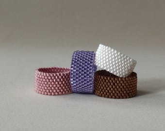 Metallic Beaded Ring White Pink Purple Brown, Miyuki Delica Ring, Bead Woven Band Ring, Peyote Ring, Hypoallergenic Jewelry, Seed Bead