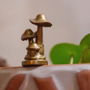 Set of 3 Mushroom Door Hinge Topper