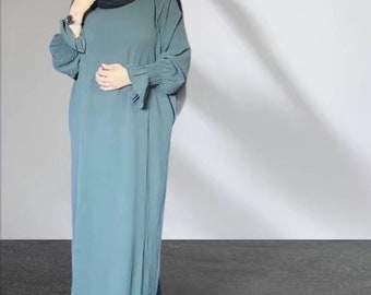 Crepe Abaya with Shearing Sleeves and Pockets