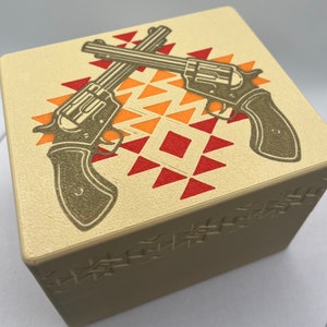 Caixa de baralho Commander personalizada impressa em 3D com tema Outlaws of Thunder Junction Southwest