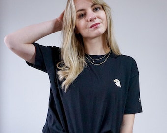 Eagle Design Shirt, women, black, Christian shirt, brave and strong, organic cotton, sustainable fashion, embroidered