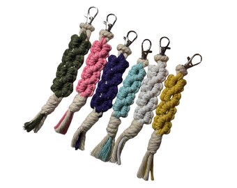 Makramee-Blumen-Schlüsselbund