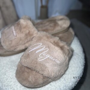 Personalized slippers Brown