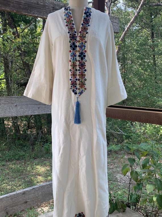 White handmade and embroidered kaftan dress