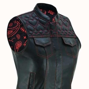 Women&#39;s Black Leather Motorcycle Vest: Heart Stitch Biker Style