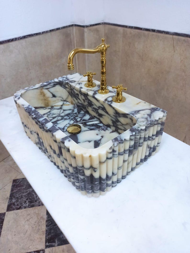 Calacatta Viola Marble Wall Hung Basin , Marble Wall Desing Sink , Hand