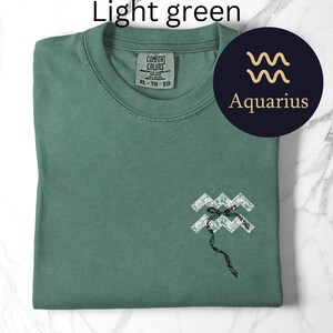 Comfort Colors, chemise en dentelle, chemise coquette, chemise Verseau, cadeau pour Verseau, chemise zodiaque, chemise en dentelle graphique, anniversaire de février.