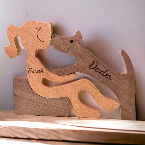 Personalisierte Hunde aus Holz Haustier Ornament, individuell gravierte Frauen und Hunde-Memorial Geschenke, Holzhundefigurine, Wohnkultur Geschenk, Hundeliebhaber Geschenke