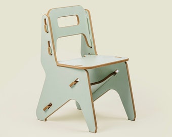 Chaise pour enfants. Meubles pour enfants. Meubles Montessori. Meubles faciles à assembler. Chambre d'enfants