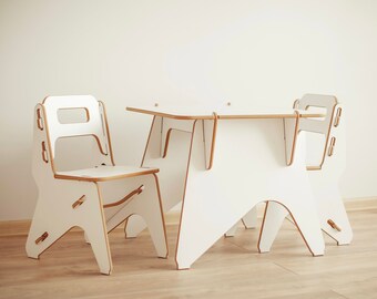 Upro® NANDO/HIRUSTER Kindertisch und Stuhl Square Set, Weiß. Spielzimmer Tisch mit Stuhl. Aktivitätsset