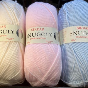 Sirdar Snuggly DK 100g - Light Worsted / Double Knitting Soft Baby Wool for Knitting and Crochet - Nylon and Acrylic - 3 Shades