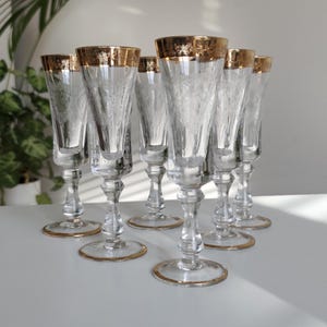 Amazing Set of 6 Crystal Glasses with Engraving and Gold Rim Italian Handmade Champagne Flutes with Gold Trim Wine Glasses Barware Glassware