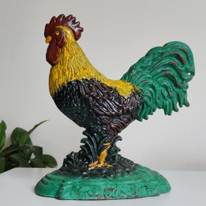 Vintage Large Cast Iron Rooster Door Stopper Heavy Metal Doorstop Hand Painted Rooster Figurine Rustic Farmhouse Decor