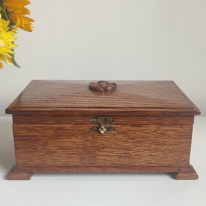 Lovely Wooden Box with Carved Flower Vintage Jewellery Box Storage Treasure Chest Trinket Box