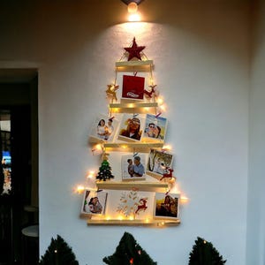 Holz Foto Aufhänger für 12 Foto | Weihnachtsbaum-Wand-Dekor | Led Licht | Memoboard | Weihnachten Fotorahmen | Holz Foto Display