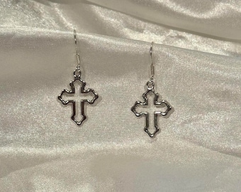 Pendientes de cruz de plata