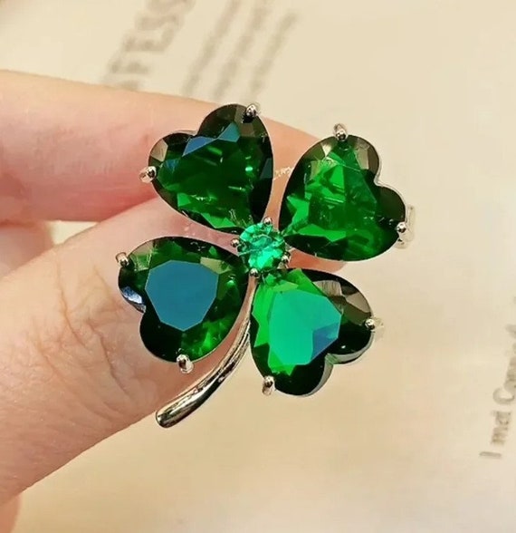 Broche En Cristal En Forme De Trèfle à 4 Feuilles - Alliage Et Strass, Porte-Bonheur, Pour Robe, Chapeau, Sac