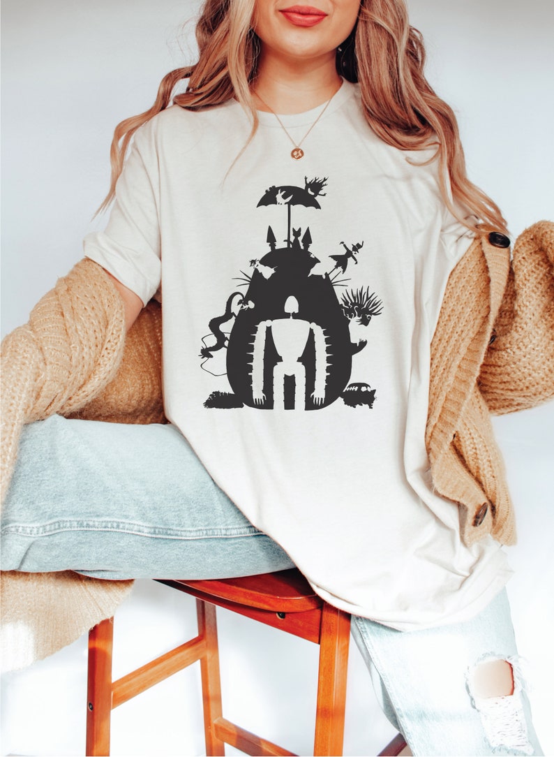 Studio Ghibli Monochrome Laputian Robot Spirited Away Hayao Miyazaki Sweatshirt, Totoro Shirt, Studio Ghibli zdjęcie 5