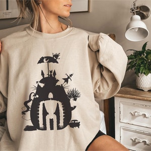 Studio Ghibli Monochrome Laputian Robot Spirited Away Hayao Miyazaki Sweatshirt, Totoro Shirt, Studio Ghibli zdjęcie 1