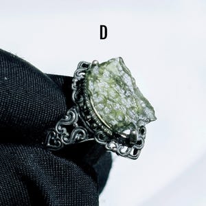 Natürlicher Moldavit Rohkristall Verstellbarer Ring - Echter Tschechischer Tektit in 925 Sterlingsilber | Einzigartige Space Stone Statement Ring