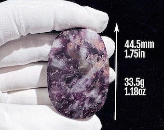 Pedra de Lepidolita Roxa para a Palma da Mão, Cristal de Mica Roxa Calmante para Alívio do Estresse, Equilíbrio Emocional, Pedra de Bolso para Empatas e Curadores.