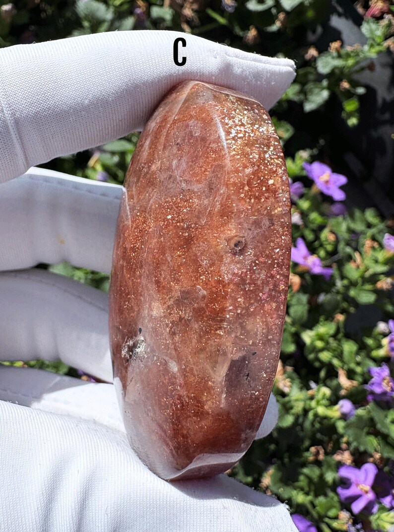 High-Quality Arusha Sunstone Palm Stone Premium Grade Stunning Double-Sided Rainbow Flash Rare Orange Sunstone Pocket Crystal Tumbled Stone image 13