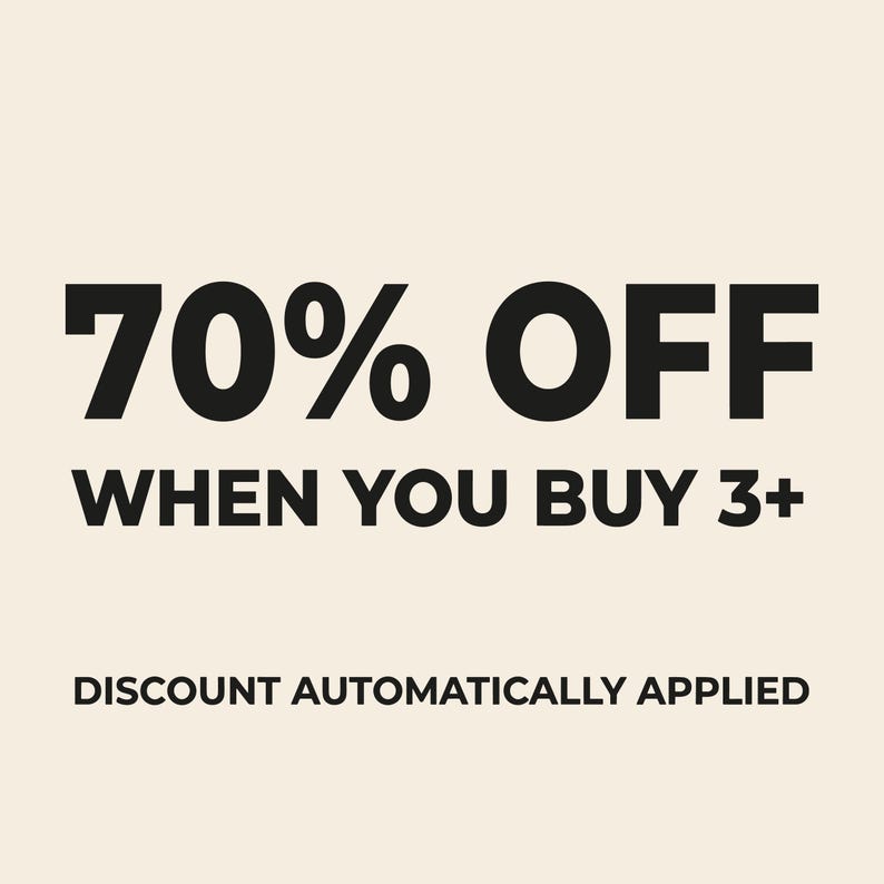 Puede incluir: Gr&aacute;fico textual sobre un fondo beige. El texto en negrita y negro dice "70% OFF WHEN YOU BUY 3+". Debajo, un texto m&aacute;s peque&ntilde;o indica "DISCOUNT AUTOMATICALLY APPLIED".
