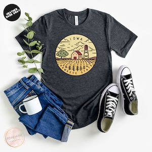 Iowa Shirt, Iowa State T-shirt, Iowa Travel Gift, Iowa State Motto, Iowa Apparel, Iowa Trip, Vacation T-Shirt, Hawkeye State, Iowa Souvenir