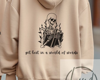 Verdwaal in een wereld van woorden Shirt skelet PNG boekenliefhebbers cadeau idee leesgrage kaars voor lezers Booktrovert Tshirt SVG skelet sticker