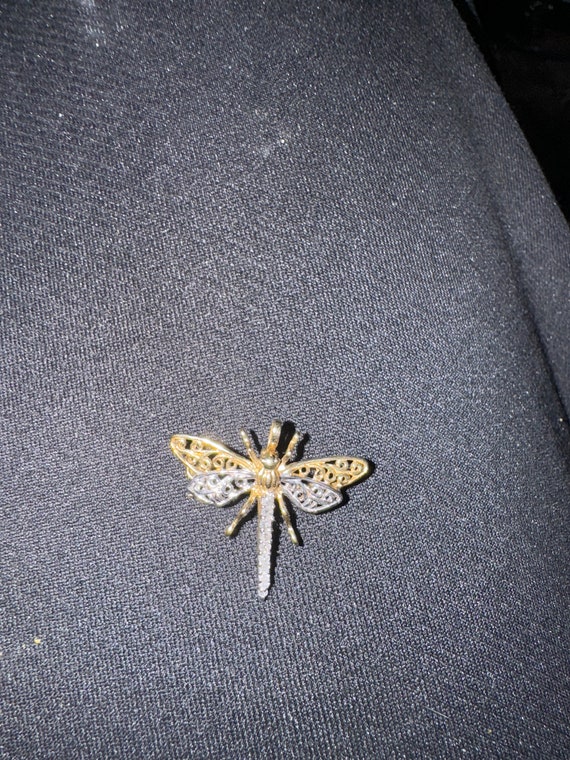 14 k gold dragonfly pin with s1 diamonds