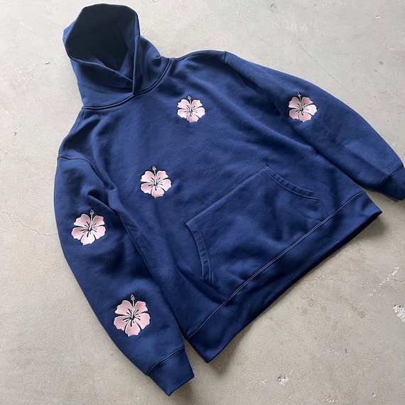 Hibiscus Flower Embroidered Hoodie . No String BOXY Fit