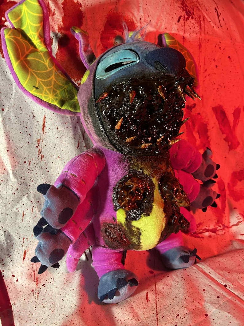 Creepy Stitch Plush: Horror Halloween Teddy Bear bild 1