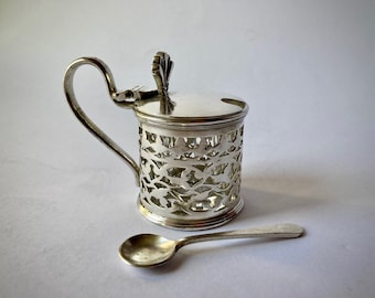 1898 - J.B Chatterley & Sons Ltd - Hard Soldered - Silver Plated Mustard Pot with Matching Glass Insert and Spoon - Very Good Condition.