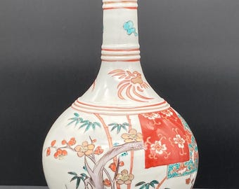 Antique Japanese Kakiemon Style Apothecary Porcelain Export Bottle, 24cm, Edo Period.