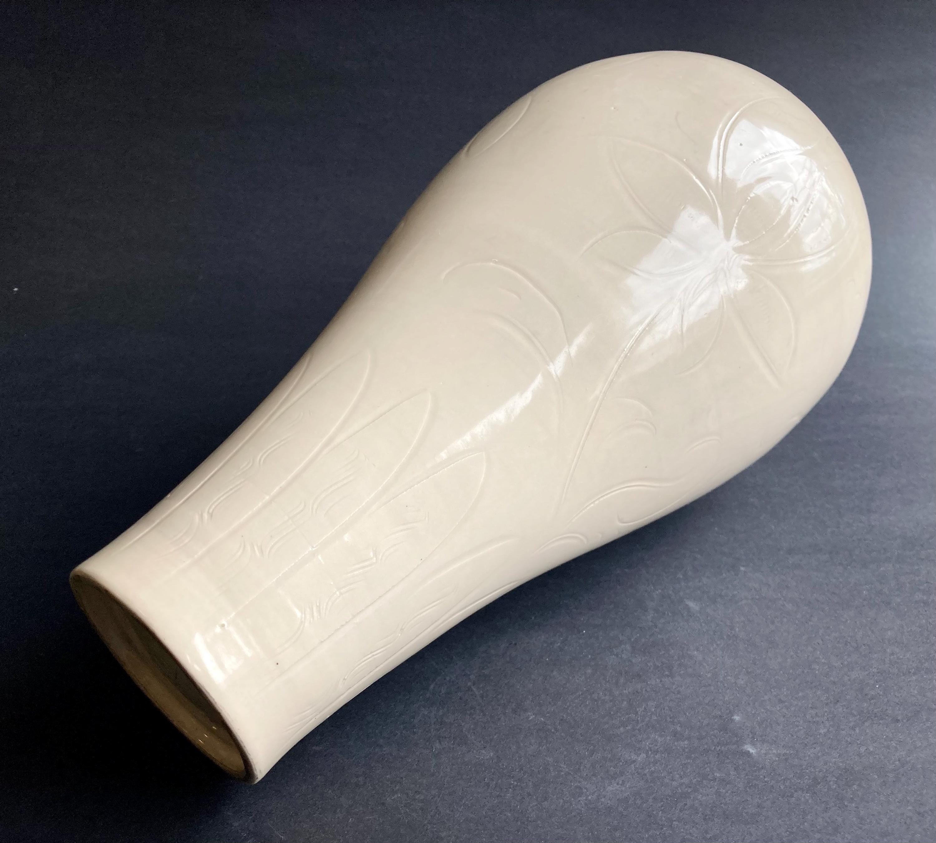 中国定窯磁器梅瓶、高さ27cm、手びねり、20世紀初頭。 - Etsy 日本